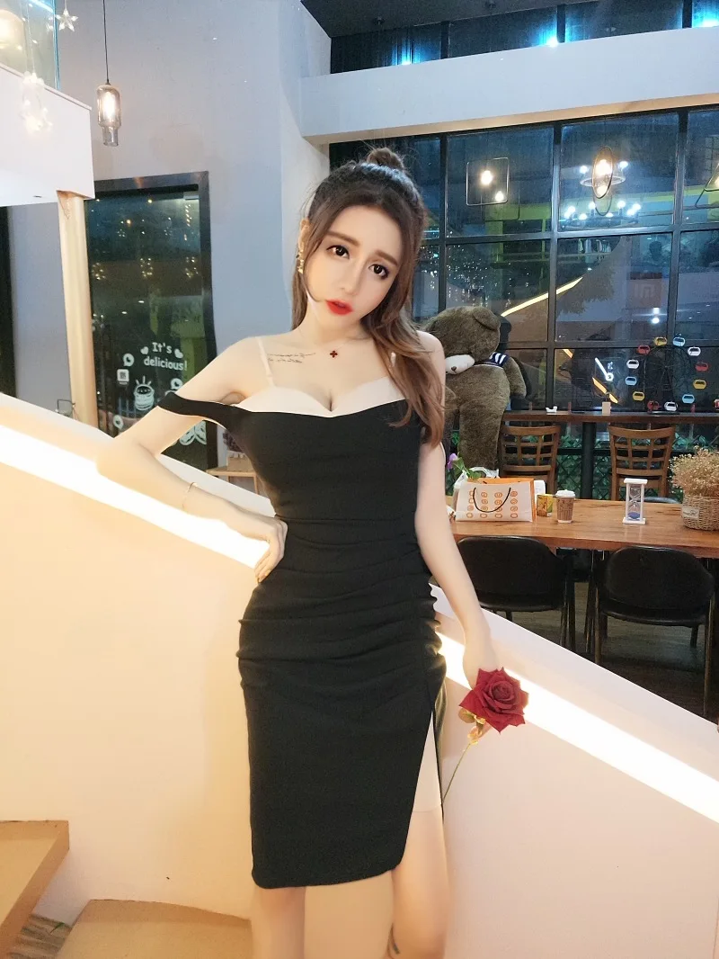 2018 New Arrivals Summer Women sexy Brassiere  strapless  A word collar  fold  Forking Paty  Dress Free Shipping