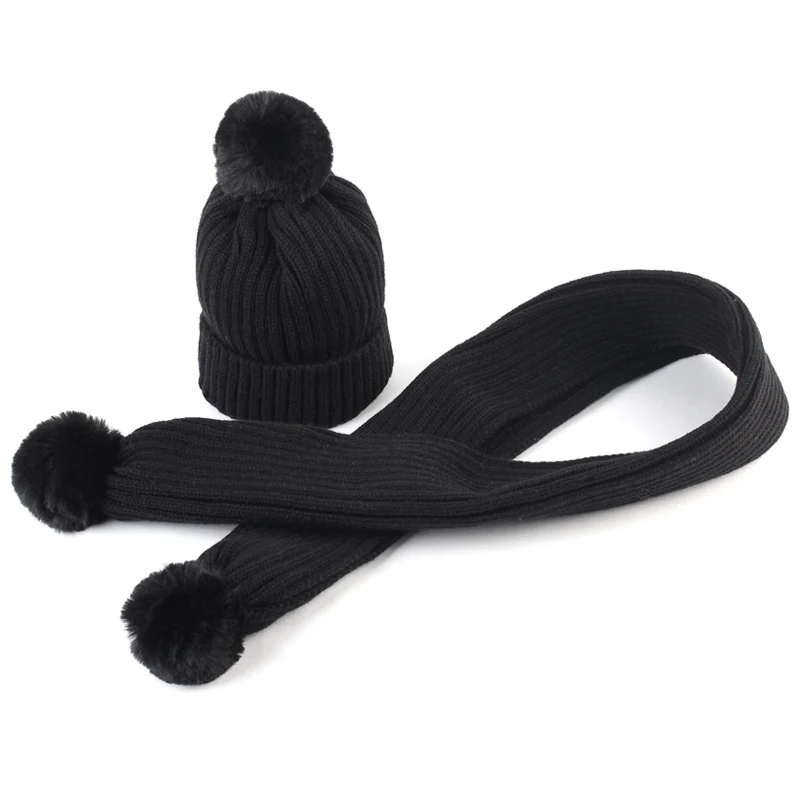Детский зимний комплект из шапочки и шарфа для детей 0-3 лет, теплая вязаная громоздкая шапочка с меховым помпоном для мальчиков и девочек, двойной шарф с помпонами - Цвет: Black