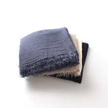 Однотонные однотонные хлопковые льняные шарфы для женщин; сезон осень-зима; тонкий шарф с бахромой; шаль для женщин; хиджаб; шейный платок