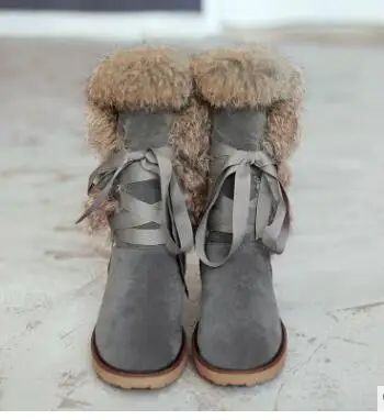 boots with rabbit fur