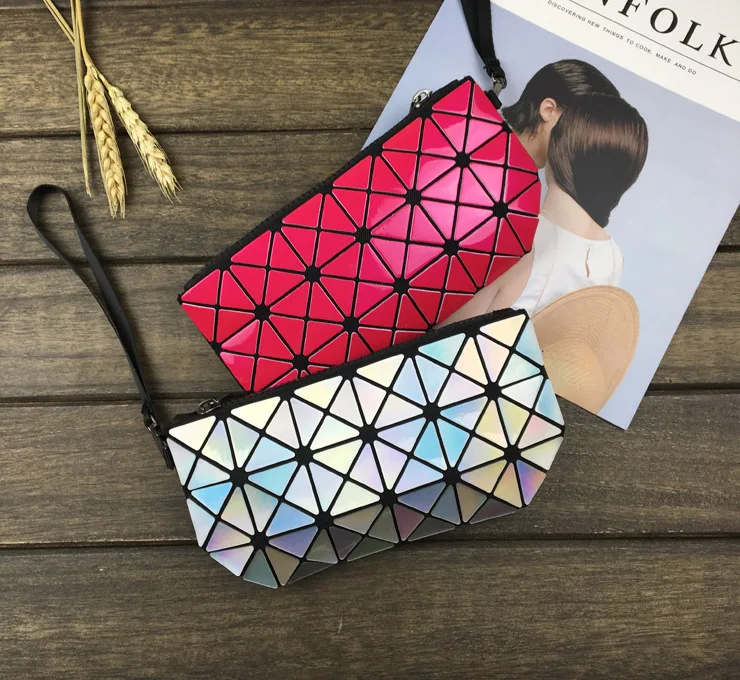 Deformable Women Geometry Quilted Plaid Mosaic Sequins Mirror Wallet Clutch Bag BaoBao Lattice Laser Foldable Bag (1)