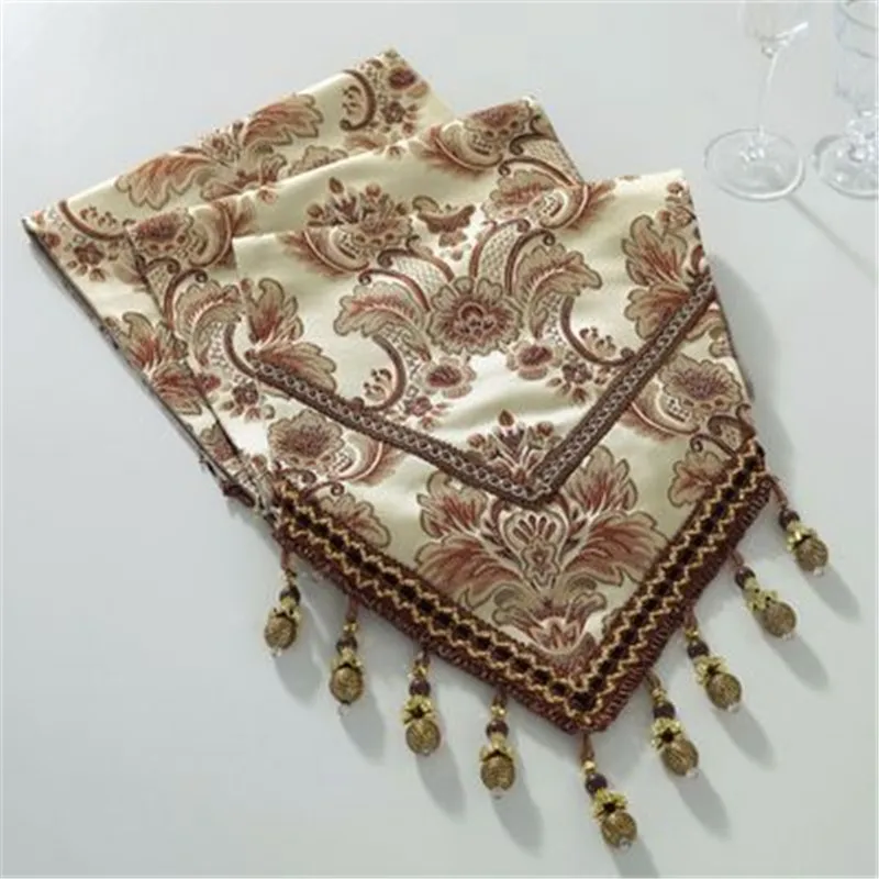 SBB High-end luxury European style American dining Tea table table runner modern simplicity beads decorate four color table flag SBB High-end luxury European style American dining Tea table table runner modern simplicity beads decorate four color table flag
