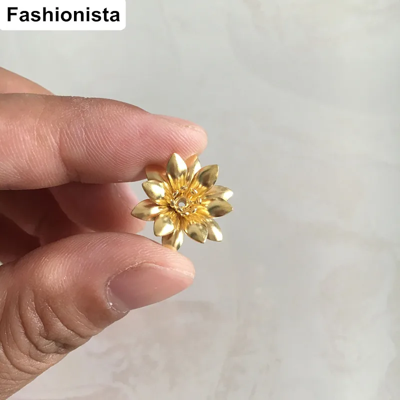 Бесплатная доставка 30 шт/4 шт. латунь 3D с цветочным узором 3 Слои цветок Форма