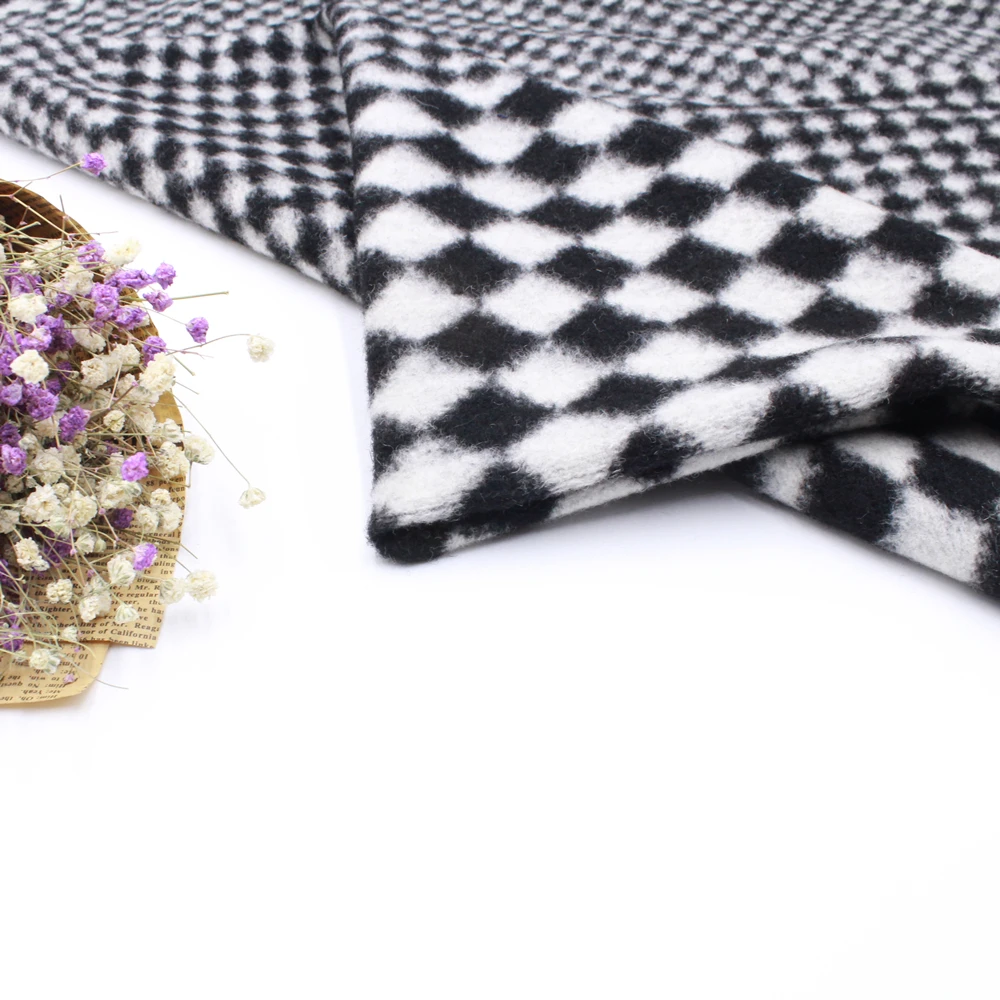 

YLSX Autumn and Winter Style Wool Knitted Fabric, Grey and Black Diamond Spotted Fabric Hand-made Wool Jacket Fabric