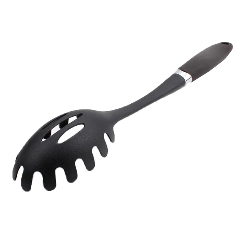 pasta claw