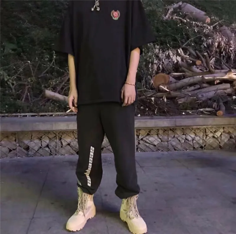 HTB1v9ucL4TpK1RjSZFKq6y2wXXaW