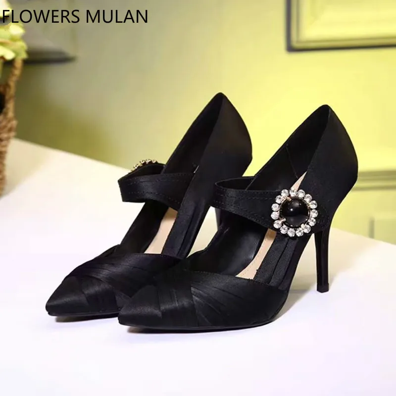 

Luxury Black Slik Upper Women High Heels Mary Janes Chic Pointed Toe Bling Crystal Flowers Buckle Shoes Woman Party Stilettos