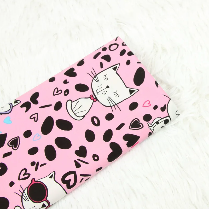 

half meter 100% cotton Northern Europe cartoon cat print sligh elastic fabric for handmade DIY garment dress children cloth B475