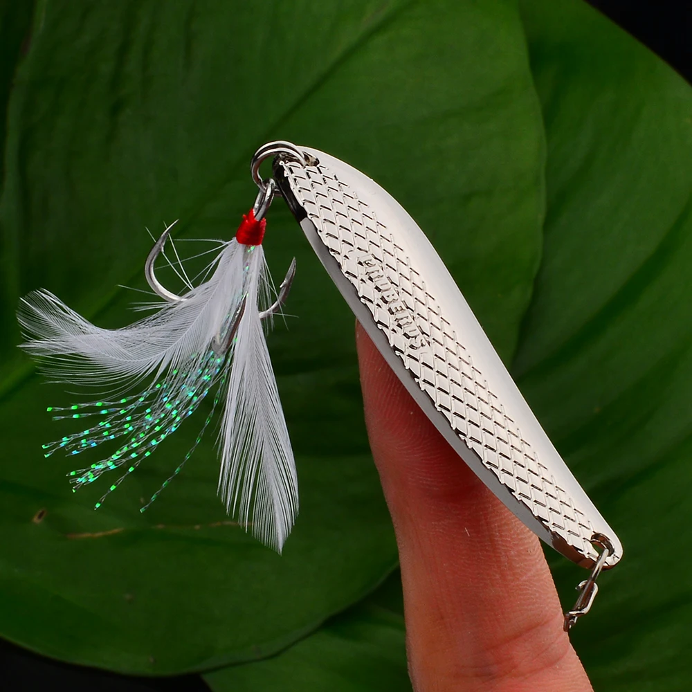 

1PC Spoon Baits FLYBASS Fishing Tackle 6g-11g-16g Gold/ Silver Color Metal Spinner Bait With Feather Hook Hard Lures