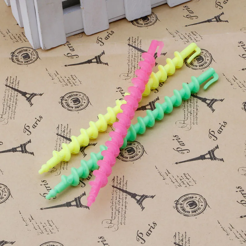 20Pcs Plastic Barber Hairdressing Spiral Hair Perm Rod Salon Tool Random Color
