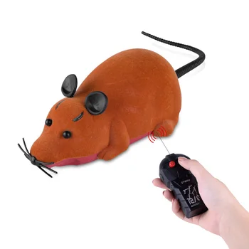 

Electric stuffed toy dog forwards towards the back doll