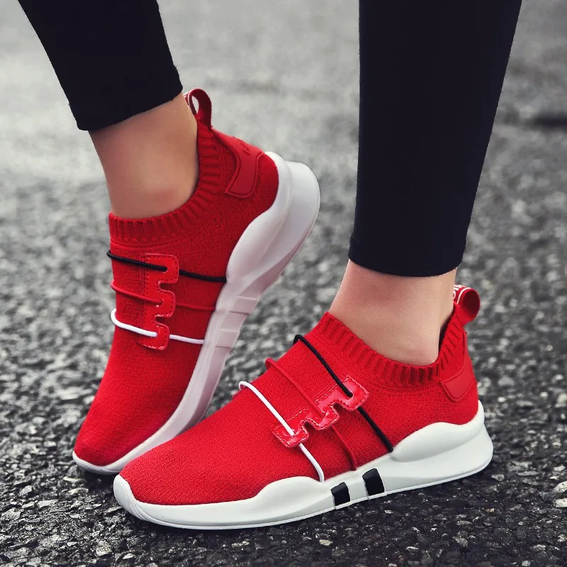 

New Light Running Shoes For Men Outdoor Air Mesh Slip-on Comfortable Slip-on Sneakers Athletic Trainer Workout Sports Shoes