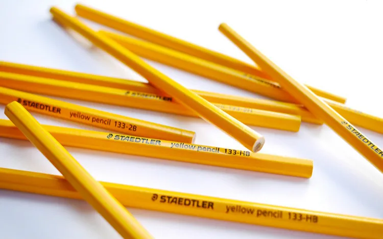Стандартный Карандаш Аутентичные Германия Staedtler 133# желтый карандаш студентов эскизов карандаши HB/2 H/2B Рисование карандаш 12 шт./лот