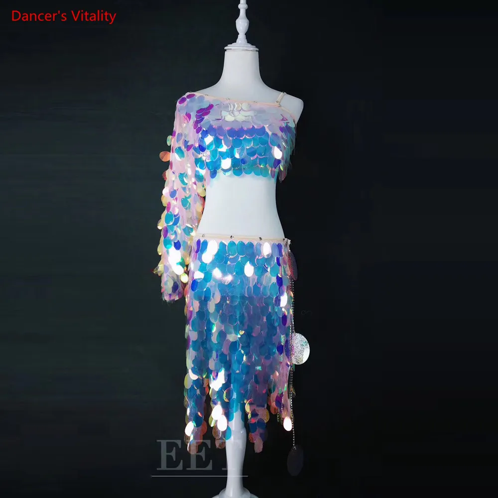 Custom Kostuums bling bling Pailletten Bra + Rok 2 stuks Pak Vrouwen Belly Dance Stage wear Comeptition Pak Custom Kostuums bling bling Pailletten Bra + Rok 2 stuks Pak Vrouwen Belly Dance Stage wear Comeptition Pak