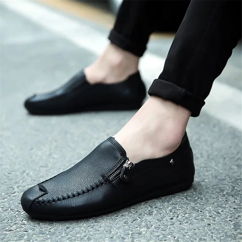 

Soft Leather Men Loafers New Handmade Casual Shoes Men Moccasins For Men Comforable Leather Flat Shoes zapatos de hombre