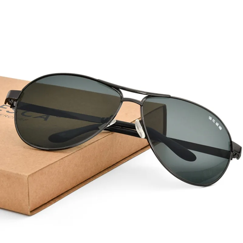 

Men's Classic Pilot Frame Pilot Sunglasses Men's High Definition Polarized Sunglasses Driving UV400 Protection