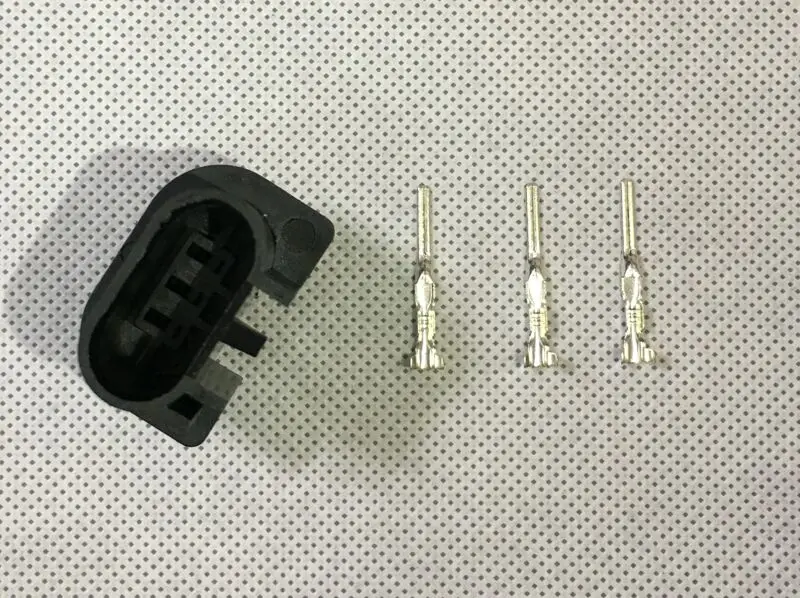 H13 male connector 3