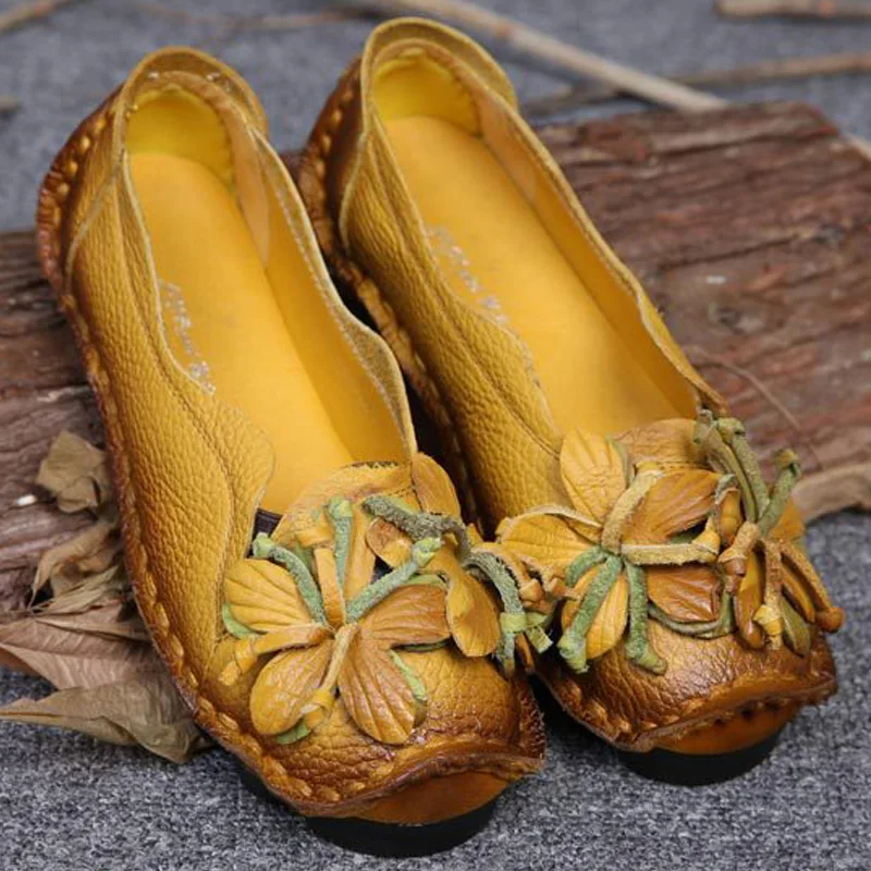 

New Autumn Flowers Handmade Shoes Women's Floral Soft Flat Bottom Casual Shoes Folk Style Moccasins Women Genuine Leather Shoes