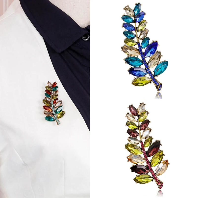 

Fashion Women Colored Leaf Rhinestone Crystal Collar Pin Creative Shirt Brooch Jewelry Christmas Gift Brooches Jewelry Wedding