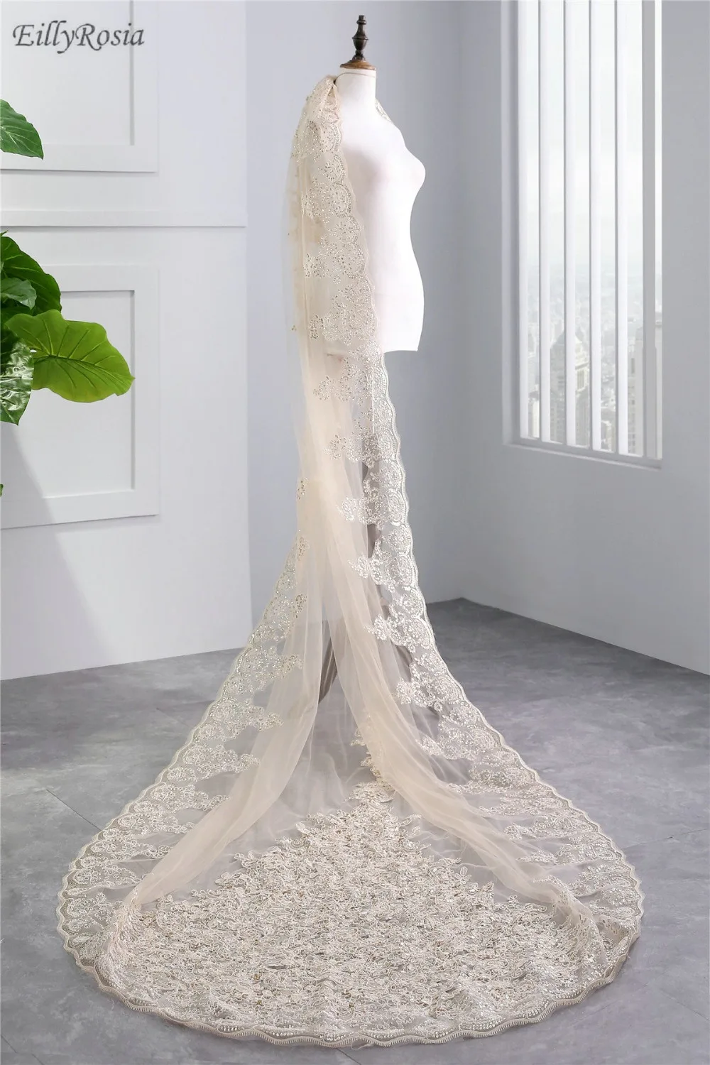 

Champagne Wedding Veils Long Lace Appliques Sequins Ivory White Luxury Bridal Veils for Bride Soft Tulle One Layer voile mariage