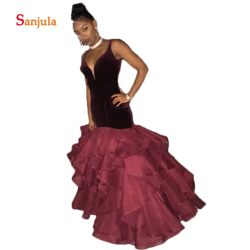 Fluwelen Lange Formele Jurken Open Back Sweetheart Wine Red Prom Jurken 2019 Tiered Ruches Rok Afstuderen Jurken D655 Fluwelen Lange Formele Jurken Open Back Sweetheart Wine Red Prom Jurken 2019 Tiered Ruches Rok Afstuderen Jurken D655