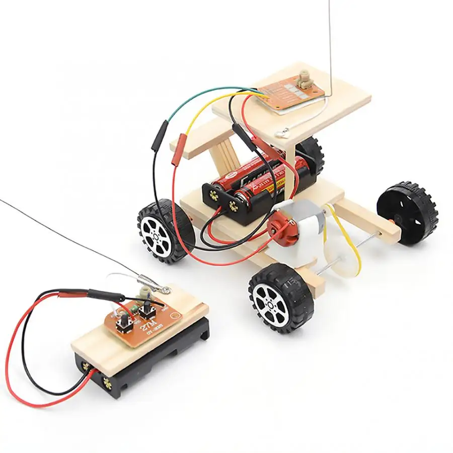 

DIY Wooden RC Car Model Kit Remote Control Car Toy Set Kids Educational Toy RC toy for kids