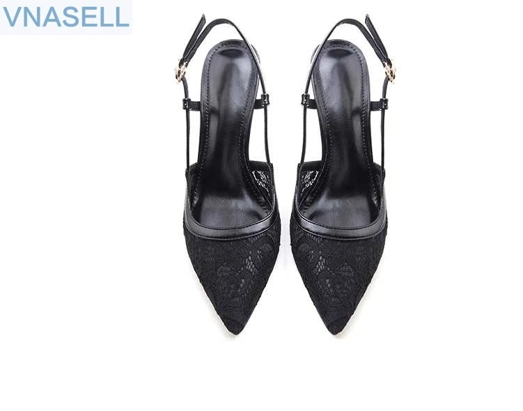 

2019 Korean version of black lace high-heeled large size sandals pointed buckle with hollow breathable small size women's shoes