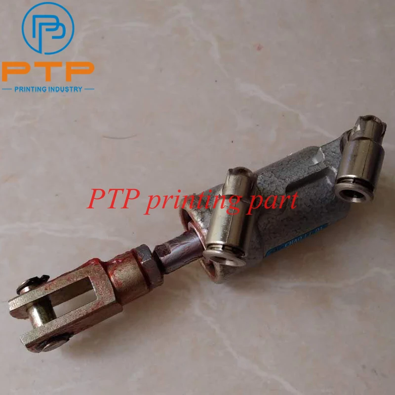 

2pcs M4.334.009 free ship Heidelberg Pneumatic cylinder for offset printing machine Heidelberg valve M4.334.009 SM102 SM52 SM74