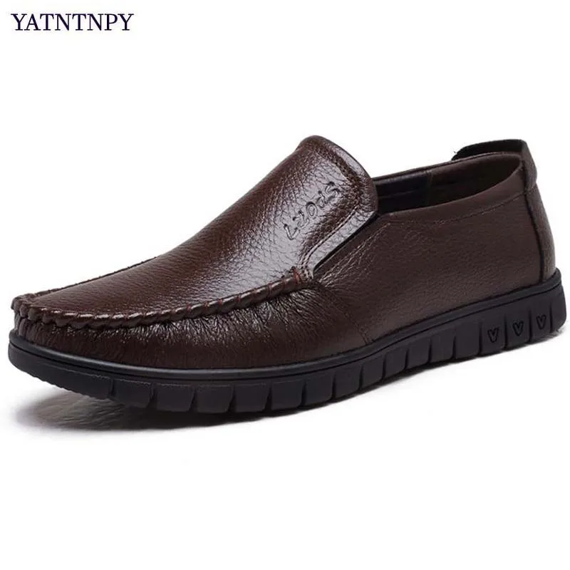 

YATNTNPY Winter Warm Cow Leather Men Shoes Plus Fur,Comfortable Casual Dress Shoes For Aged Man, High quality Soft Bottom Shoes