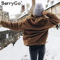 BerryGo искусственного меха из овечьей шерсти и пуговицы Куртки пальто 2018 Мода розовый Теплый hairly зимний костюм Для женщин осень верхняя одежда пальто