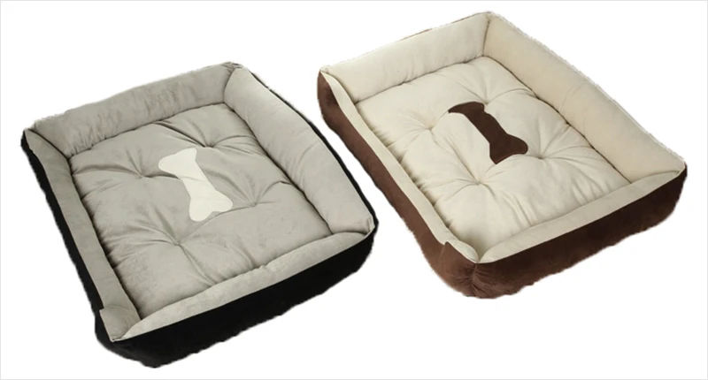 Non-slip dog bed