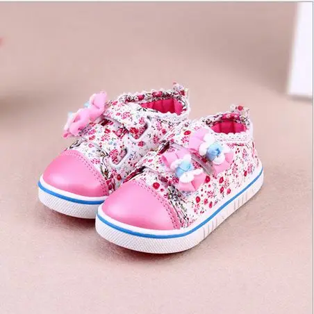Для маленьких детей модные тапки с цветком маленьких девочек Повседневная дышащая обувь холст порты обувь