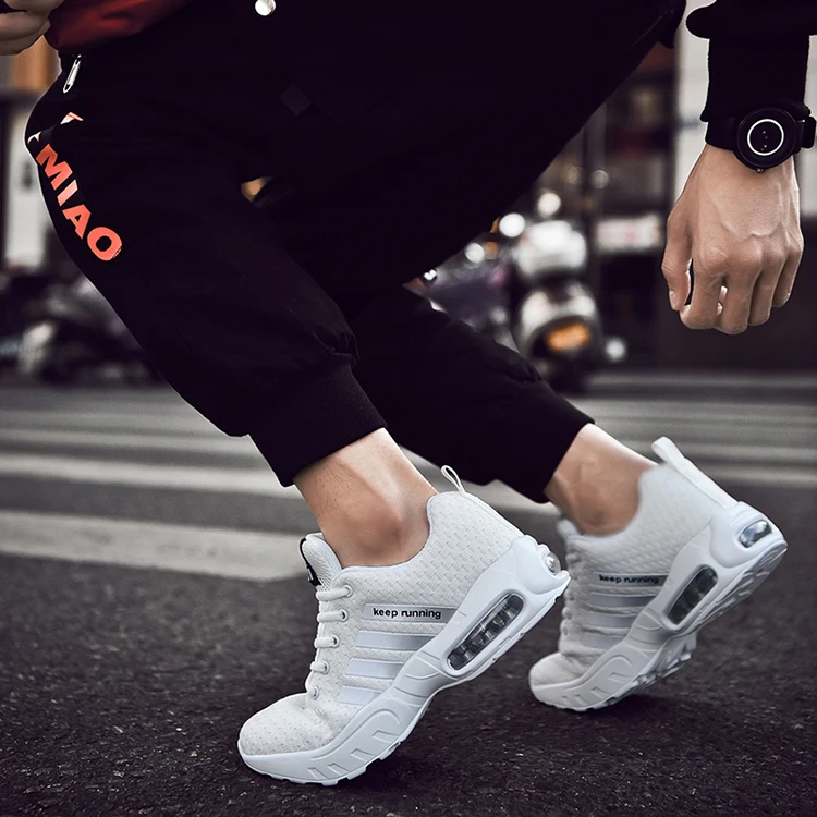 SNEAKERS (63)