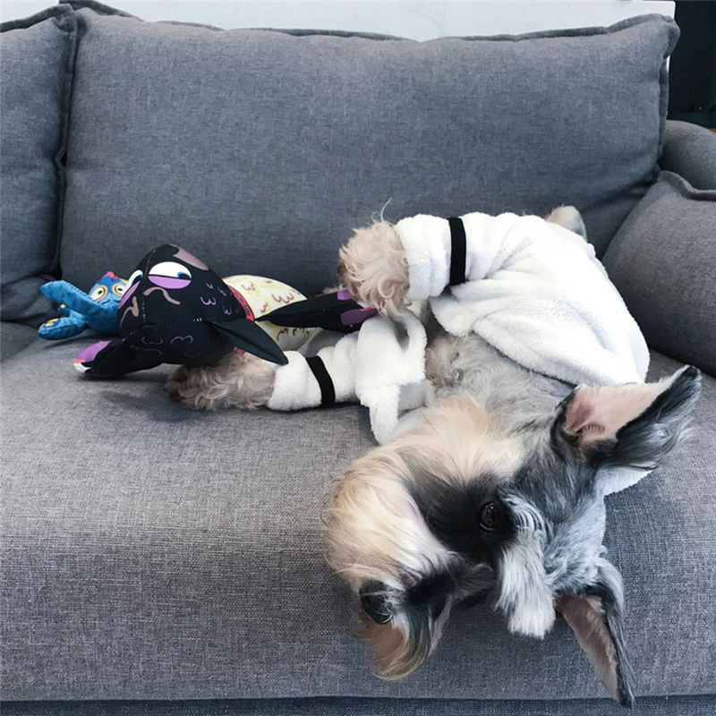 Новые Pet коралловый кашемир утолщенной собачка с капюшоном Собака халат суперабсорбирующих Полотенца для Товары для собак Товары для кошек Pet Уход за лошадьми питания
