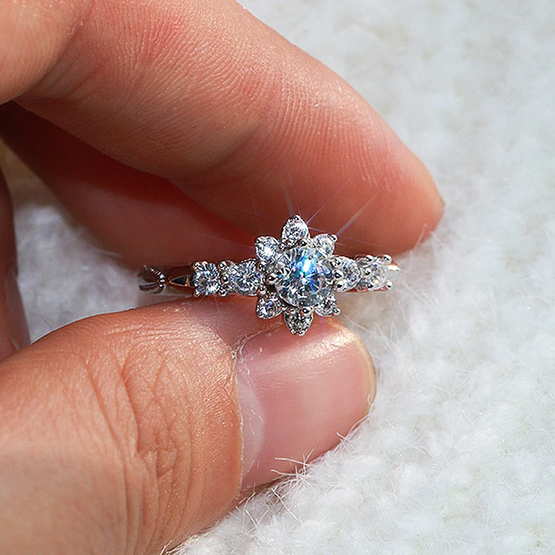 Стерлинговое Серебро 0.5ct DEF цвет VVS1 лаборатория большой алмаз цветок муассаниты обручальное кольцо для женщин