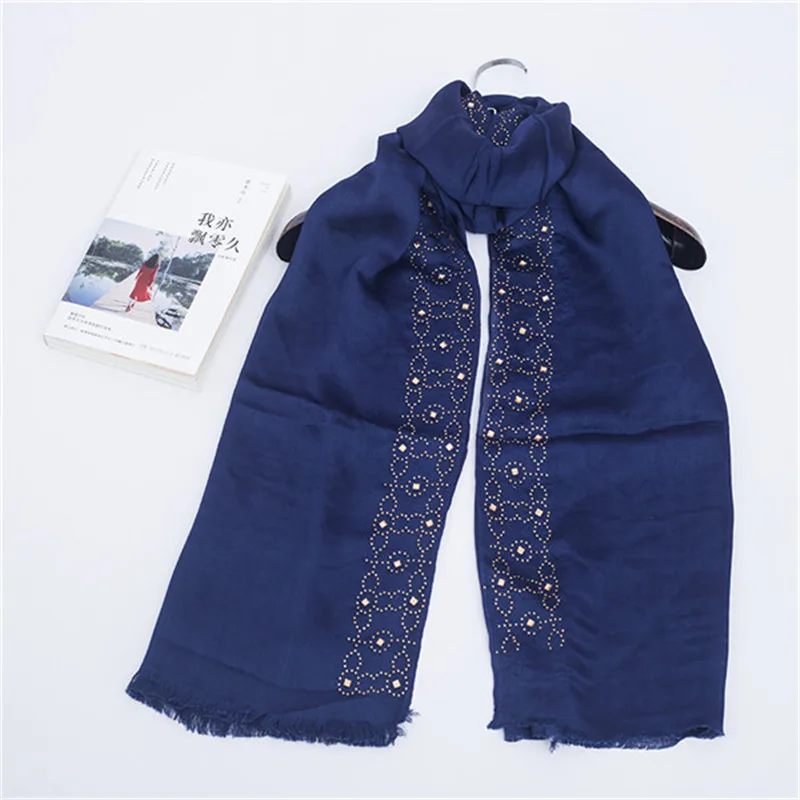 Мягкий хлопковый шарф с камнем блестящие шали для женщин - Цвет: navy blue