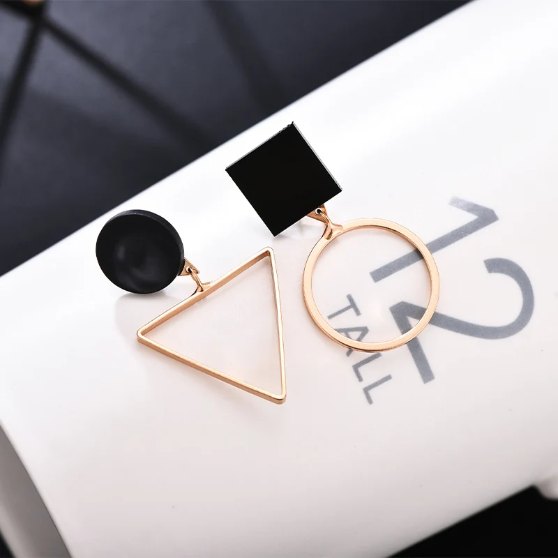 

Vintage Acrylic Statement Drop Earrings for Women 2019 Fashion Jewelry Korean Metal Geometric Gold Hanging Dangle Earring Gift