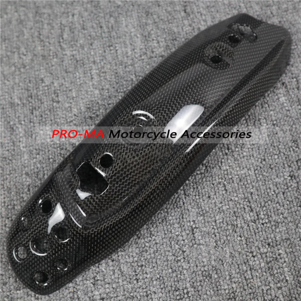 Motorcycle Exhaust Cover in Carbon Fiber For Ducati Scrambler 1100, Special, Sport Plain glossy weave