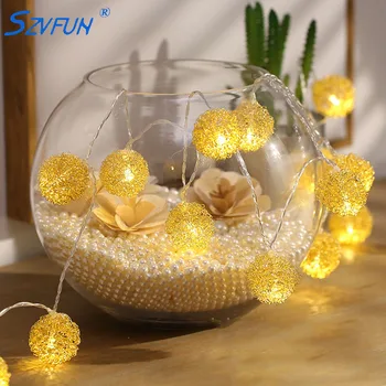 

Szvfun 3m 20 LED Ball String Lights Battery DIA 4CM Golden Light String Balls Lampjes Slinger Flash Warm White Christmas Lights