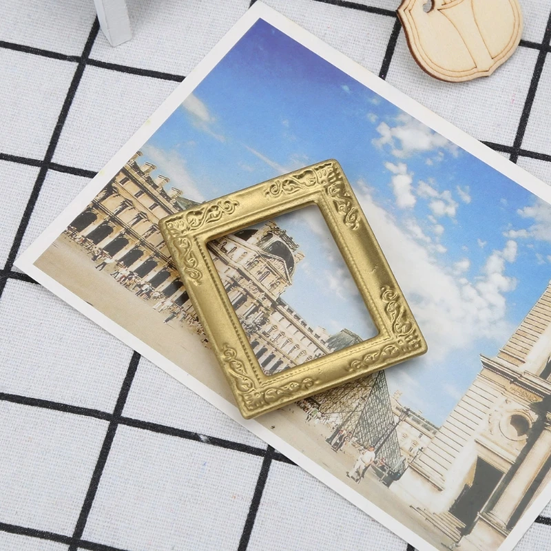 

Toys 1:12 Gold Frame Photo Frame Accessories for Furniture Miniature Mirror with Gold Frame