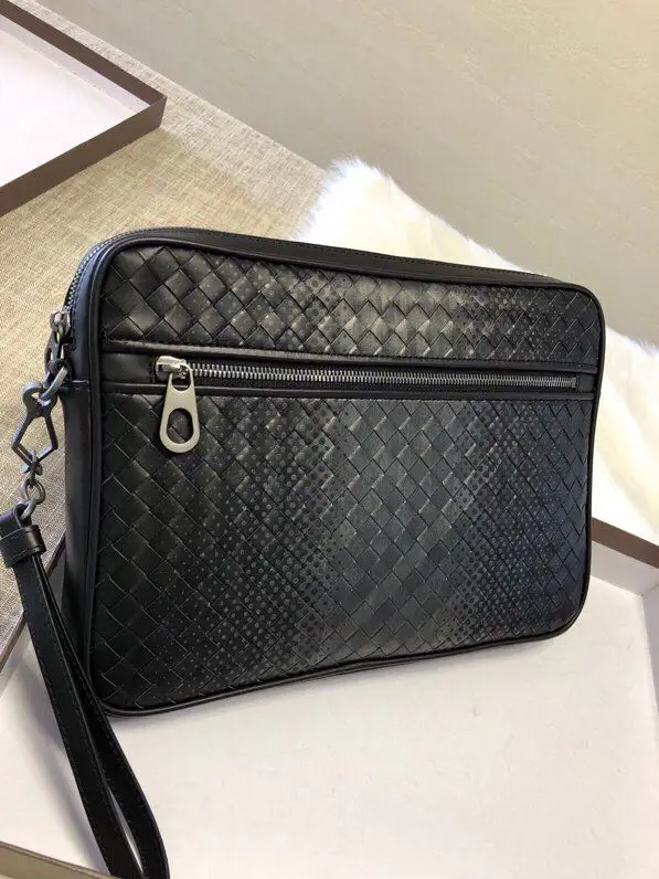 

2019 New pattern High-capacity Handwoven woven bag Men's handbag Genuine leather Embroidery fashion Business affairs