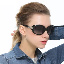 2017New Fashion Women Sunglasses Polarized Vintage Frame Sun Glasses female Eyeglasses UV400 oculos gafa