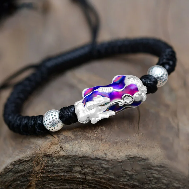 

Chinese Dragon Knot S999 Silver Temperature Sensitive Discoloration Pixiu Charm Hand Woven Men's New Style Bracelet Wholesale