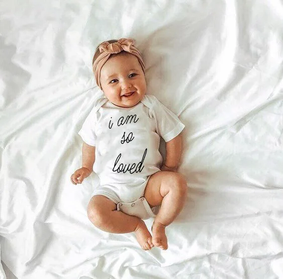 I Am So Loved Funny Cute Babe Onesie Newborn Baby Bodysuit Infant Short Sleeve Creeper Baby Boy Girl Clothes Body Suit