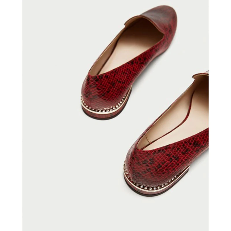 burgundy_round_toe_flats_python_loafers_for_women_3_