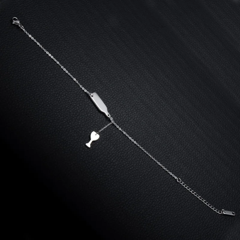 5089107449_855294697