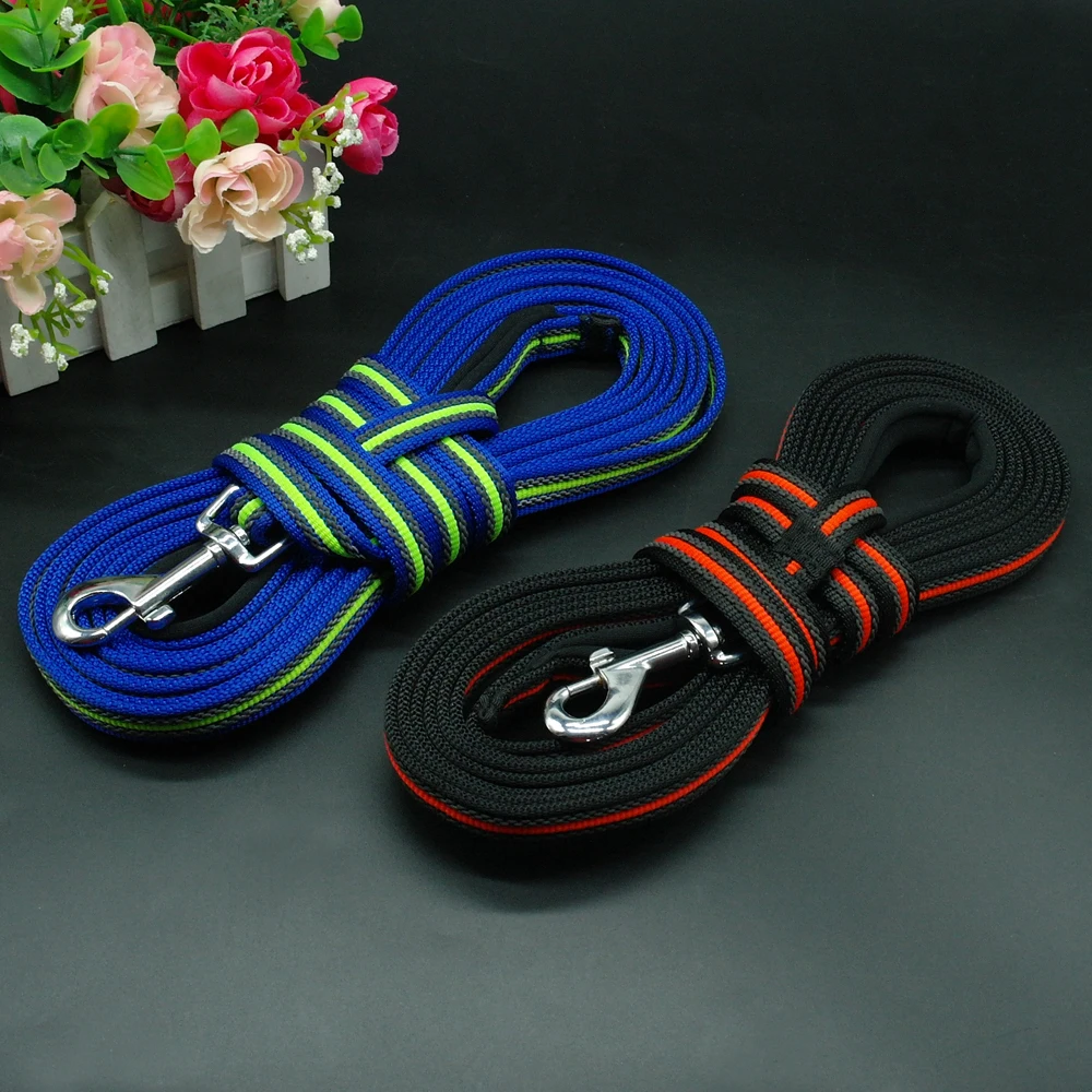 Прочный тренировочный поводок для собак от 3 до 15 м длинный с мягкой ручкой