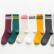 Забавные милые хлопковые свободные полосатые женские носки в японском стиле для девочек средней школы, цветные женские носки Harajuku, дизайнерские ретро носки