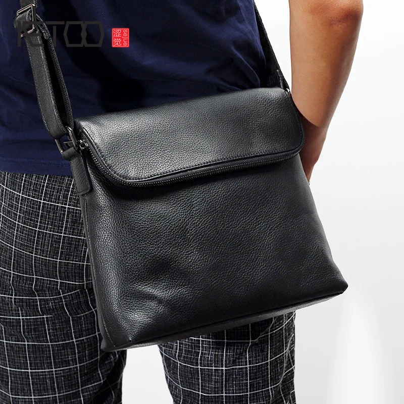 

AETOO Men's leather single shoulder bag leisure oblique cross Baotou layer cowhide Korean version of Business Men's bag