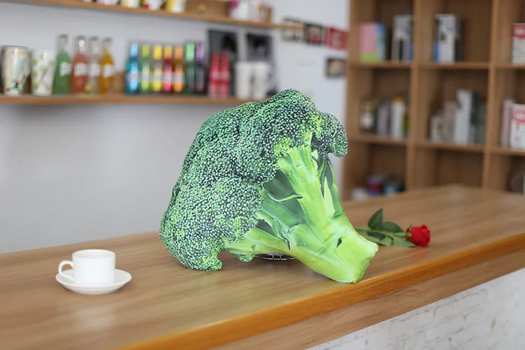 3641122155_1995637884